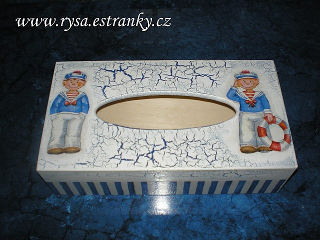 4.Krabička na kapesníky 062.jpg